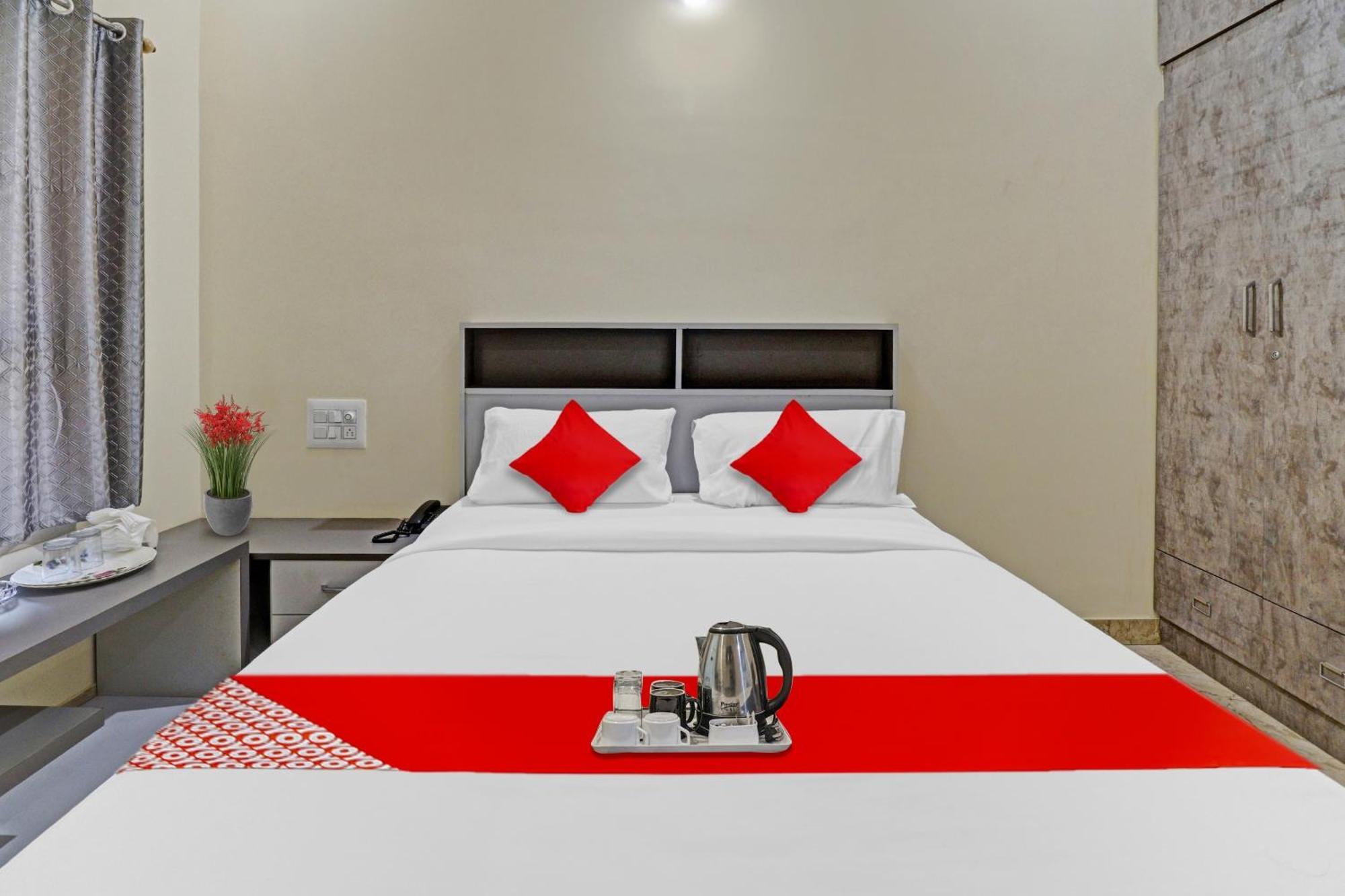 Hotel O I Care With Greenery Comforts Tumkur Exterior photo
